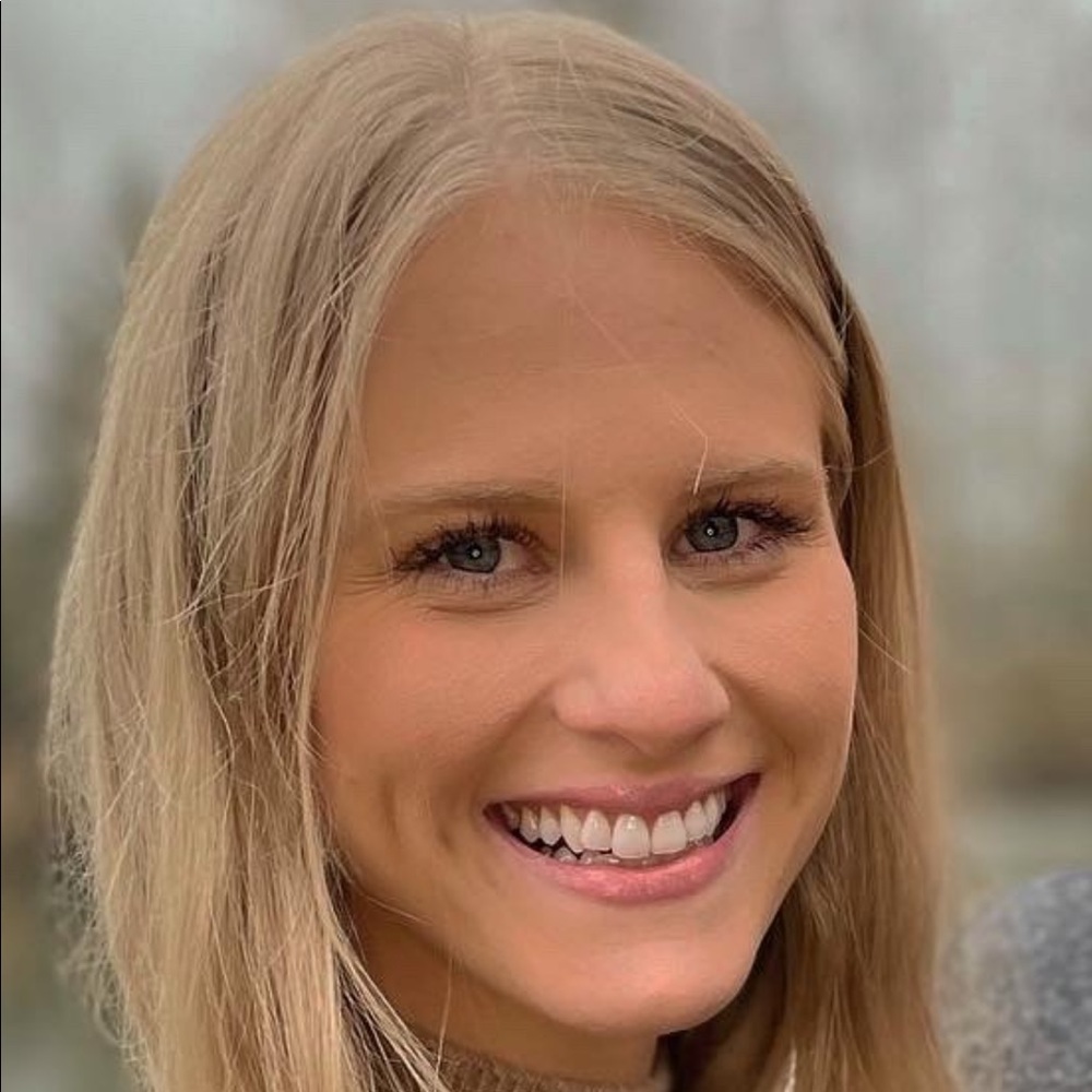 Meet your Posher, Nicolle
